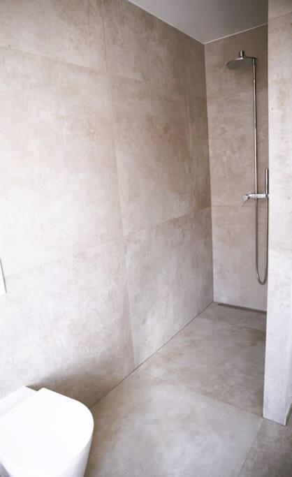 Beautiful Design 2 Bedroom Loft Mertert ภายนอก รูปภาพ